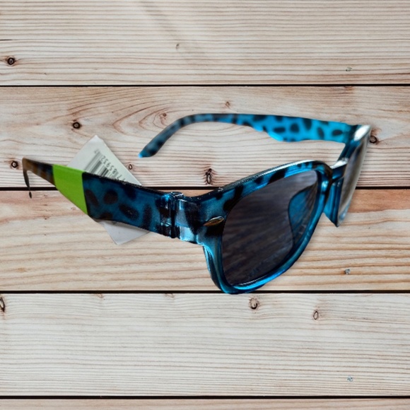 Blue leopard spot fashion sunglasses - Picture 1 of 4